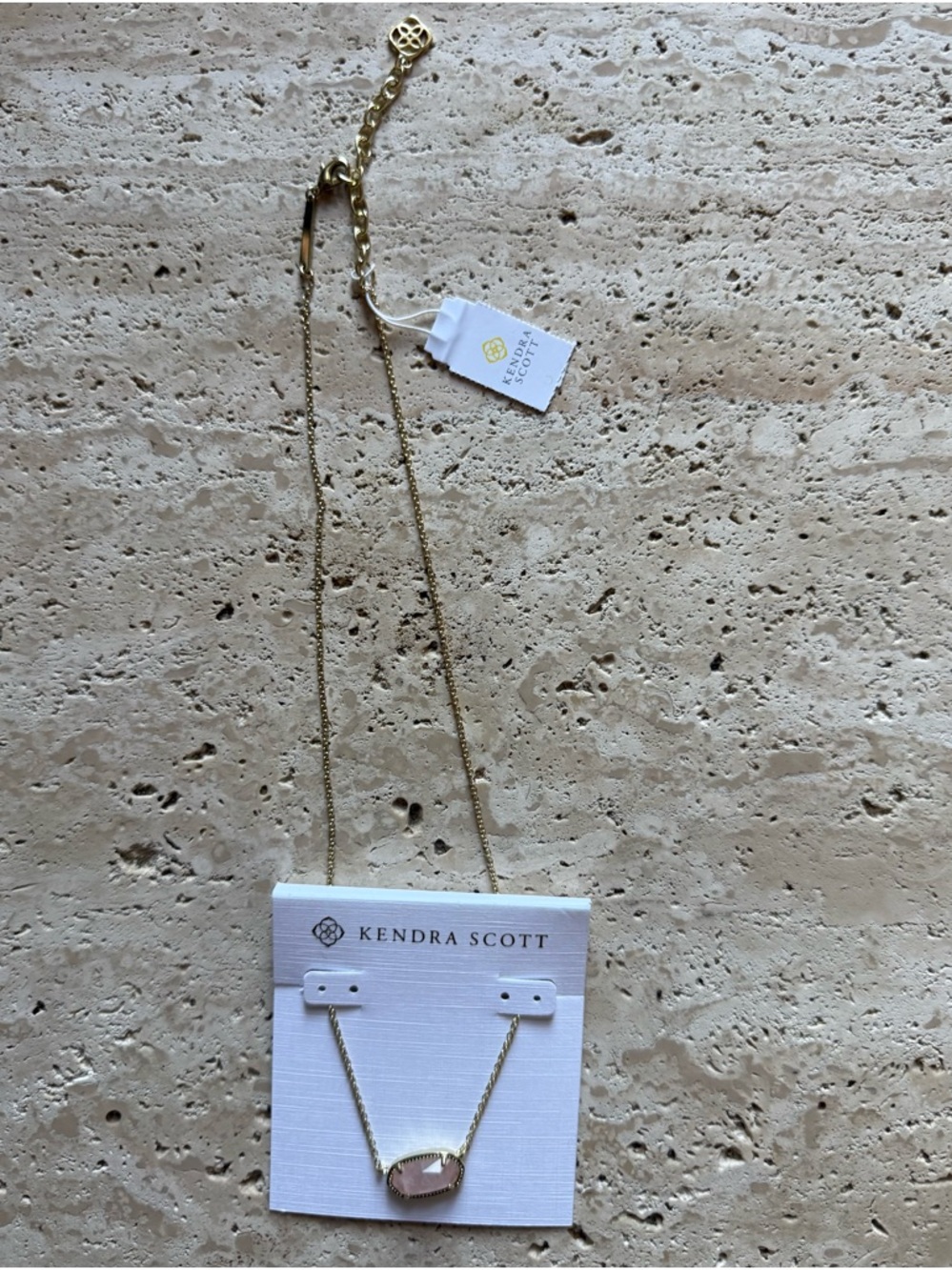 NWT Kendra Scott: Rose Quartz Elisa Gold Pendant Necklace, Adjustable Chain ✨ - Picture 2 of 7